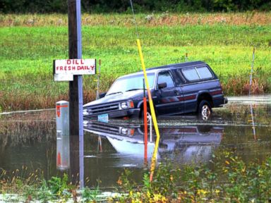 Heavy Rainfall Floods Midwest, Closing Schools, Roads