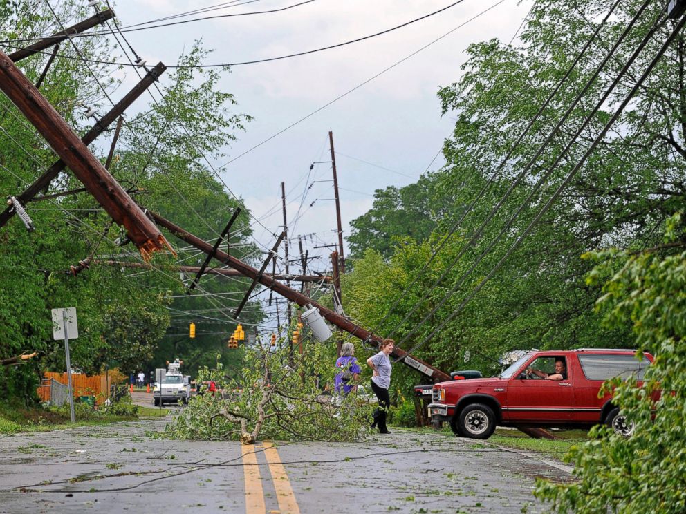 Frantic, Chilling Moments As Tornadoes Slam Southern US - ABC News