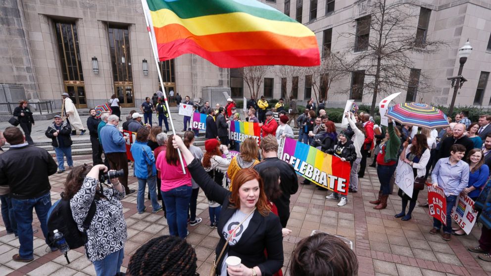 Over Half of Alabama Counties Defy Feds by Blocking Gay Marriage.