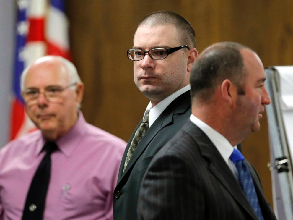 PHOTO: Eddie Ray Routh, center, enters the courtroom, Feb. 16, 2015, in Stephenville, Texas, as proceedings resume in the former Marines trial.