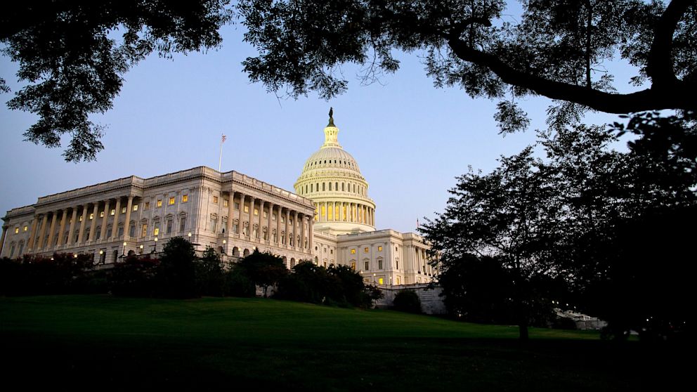 PHOTO: Dusk falls over the Capitol building as the budget battle continues, Sept. 30, 2013 in Washington.