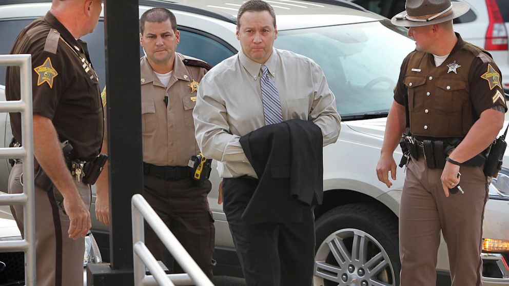 PHOTO: David Camm arrives at the Boone County Courthouse in Lebanon, Ind., Aug. 22, 2013.