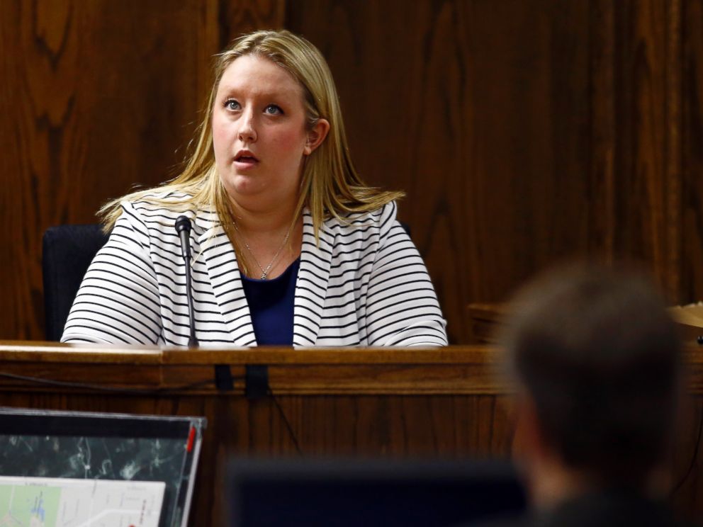 PHOTO: Eddie Ray Rouths girlfriend Jennifer Weed testifies during Rouths capital murder trial at the Erath County, Donald R. Jones Justice Center in Stephenville, Texas, Feb. 18, 2015.