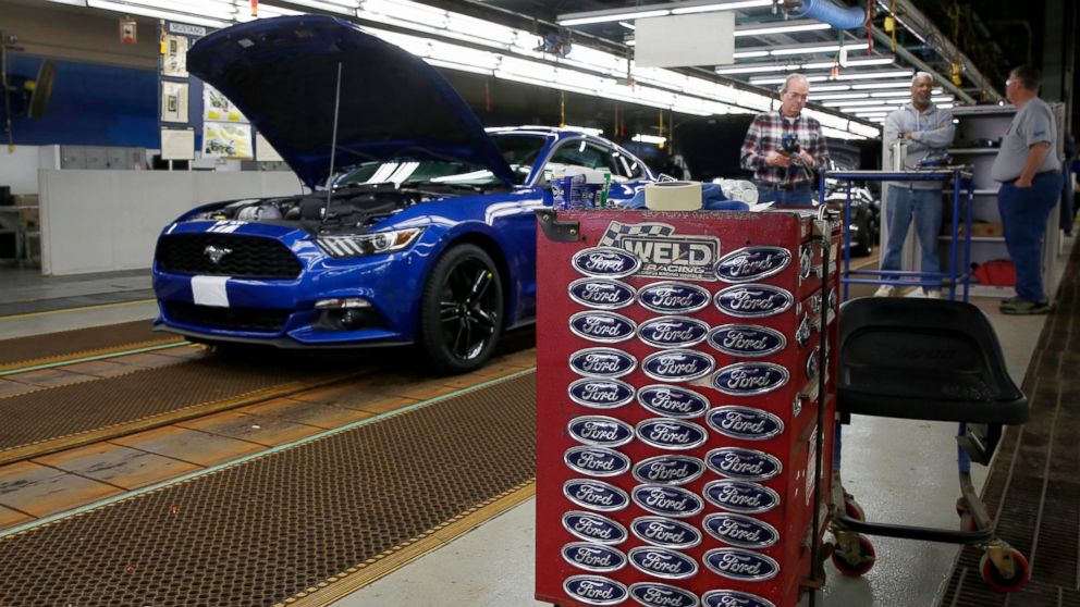 ford will robotize its plants