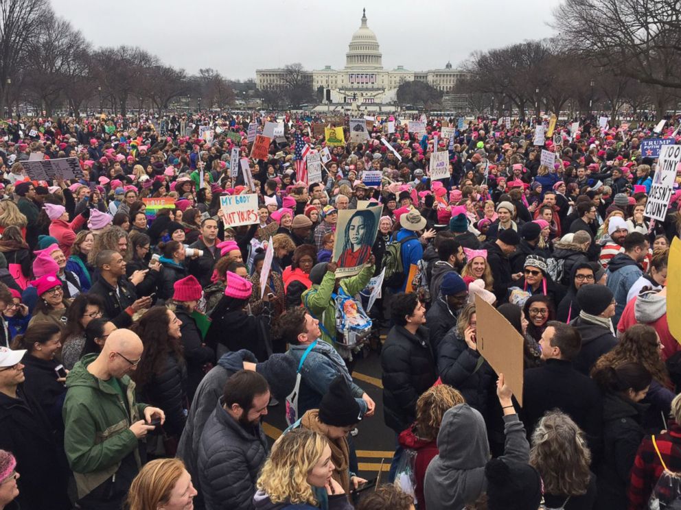 http://a.abcnews.com/images/US/GTY-womens-march-washington-4-jt-170121_mn_4x3_992.jpg