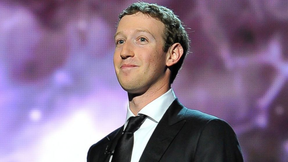PHOTO: Mark Zuckerberg at the 2014 Breakthrough Prizes Awarded in Fundamental Physics and Life Sciences Ceremony at NASA Ames Research Center, Dec. 12, 2013, in Mountain View, Calif.