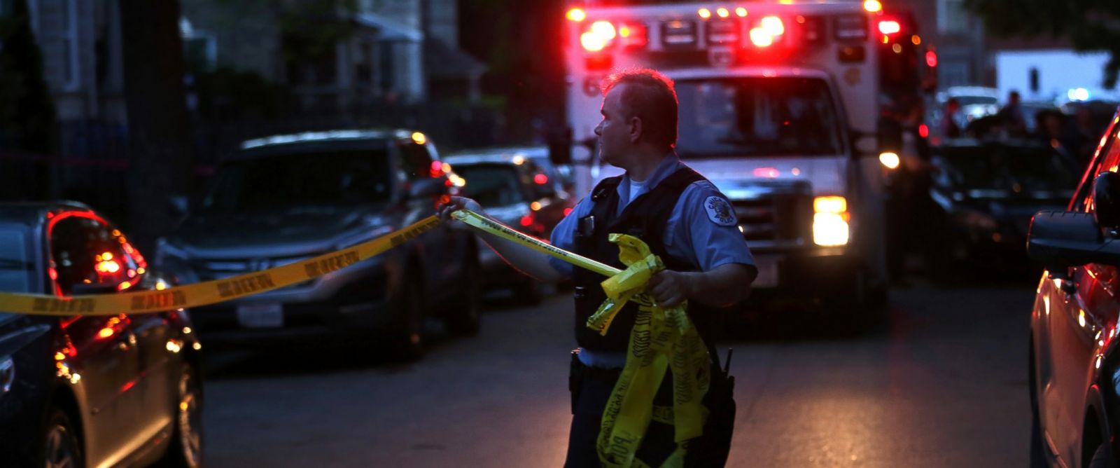 Bloody Weekend As Chicago Sees 4 Killed, Dozens Wounded In Shootings ...