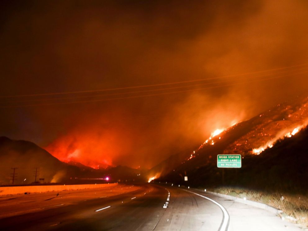 Los Angelesarea Wildfire Now 4 Percent Contained Abc News 2984