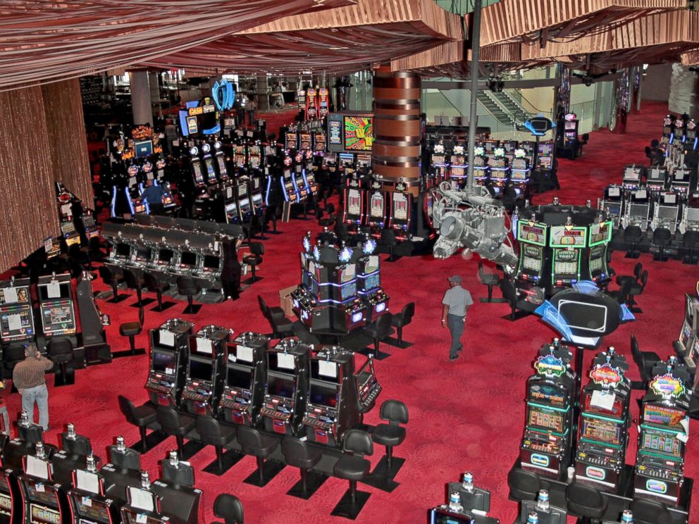 GTY_revel_casino_slots_jef_140901_4x3_992.jpg