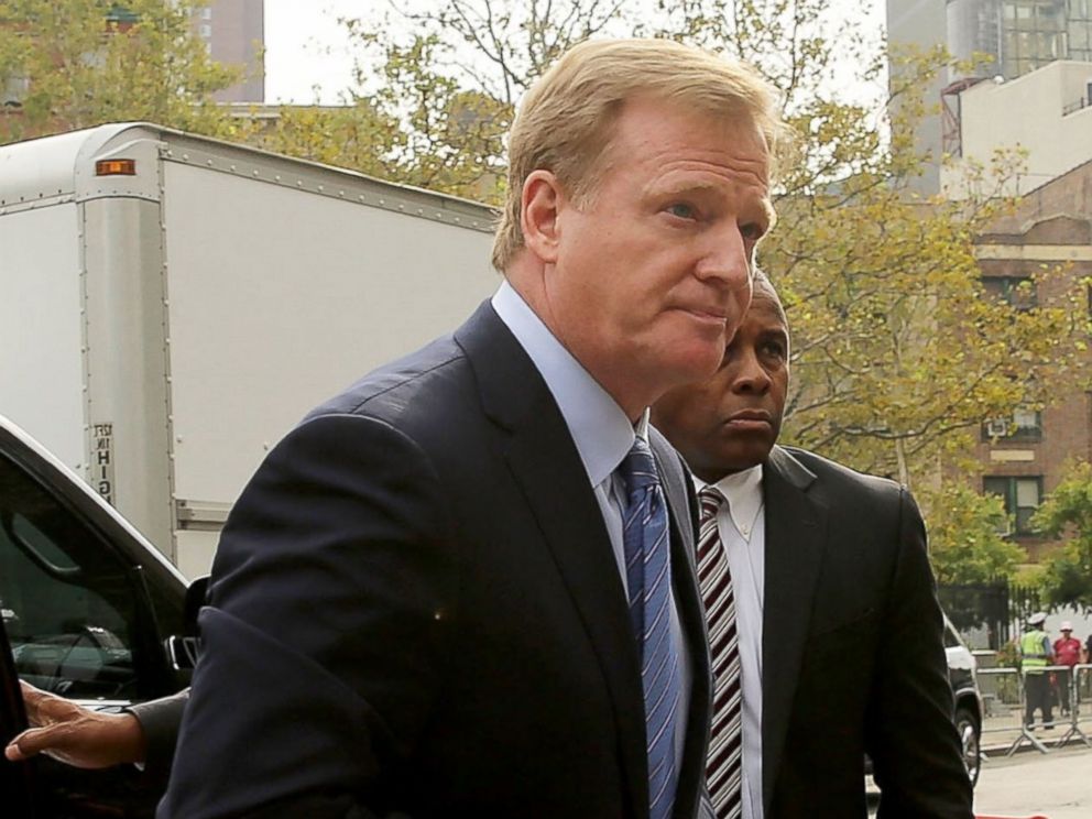PHOTO: NFL Commissioner Roger Goodell arrives at federal court for a lawsuit over Quarterback Tom Brady of the New England Patriots four game suspension, Aug. 31, 2015, in New York City.
