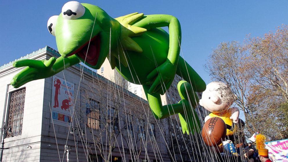 PHOTO: The Kermit balloon floats by at the 86th Annual Macys Thanksgiving Day Parade, Nov. 22, 2012, in New York City.