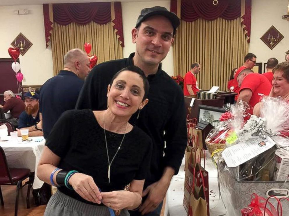 PHOTO: Amanda Petersen, seen with her husband Jon, has metastatic breast cancer.