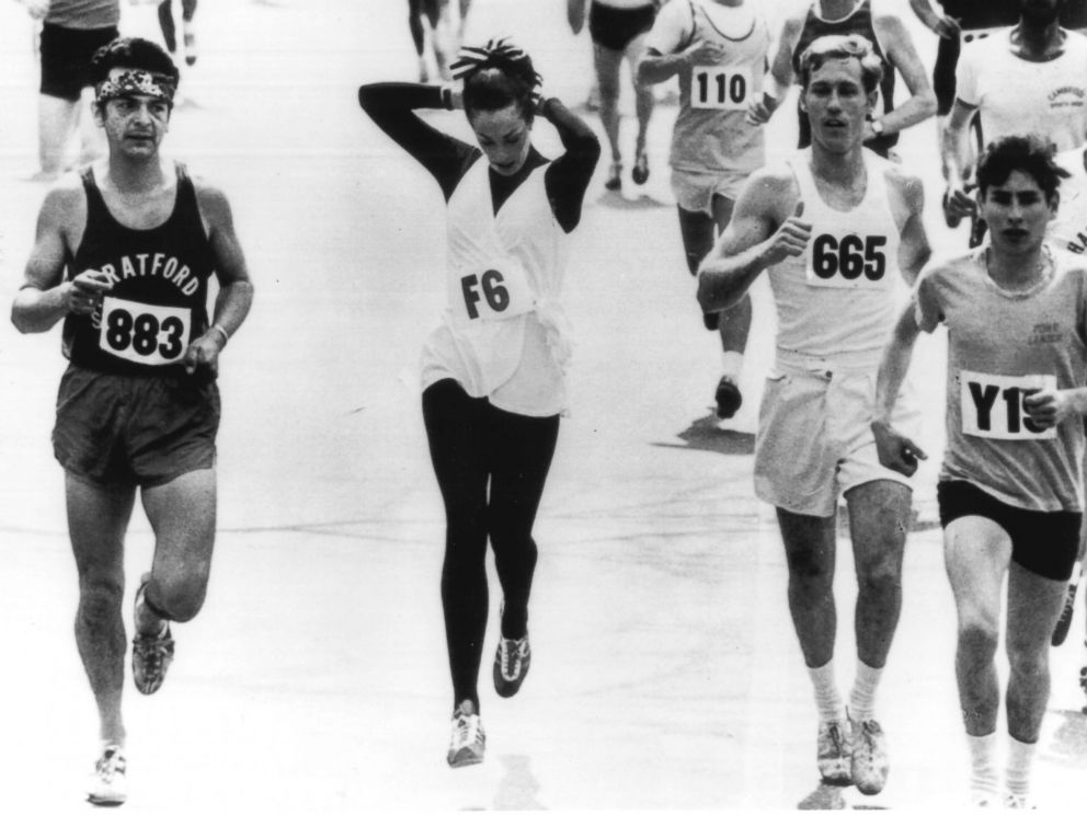 PHOTO: In 1972 Boston Marathon, women were officially allowed for the first time. A photographer caught Switzer pinning up her hair mid-race.