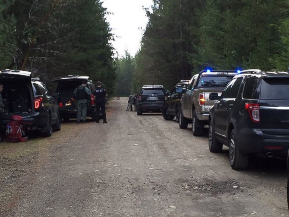 PHOTO: A SWAT team assisted Mason County police on a shooting scene in Belfair, Washington Friday.