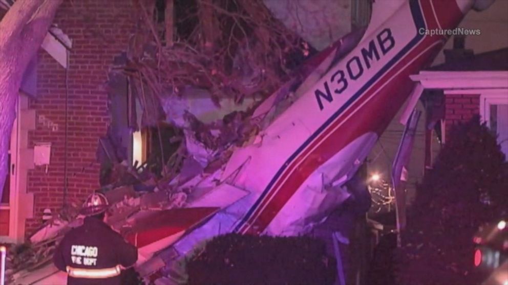 Small Plane Crashes Into Chicago Home ABC News