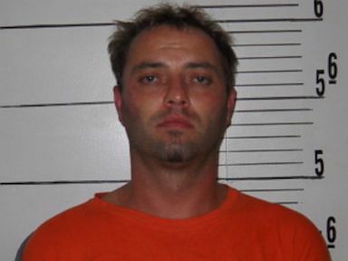 Man Charged With Kidnapping as Search Resumes for 12-Year-Old Girl