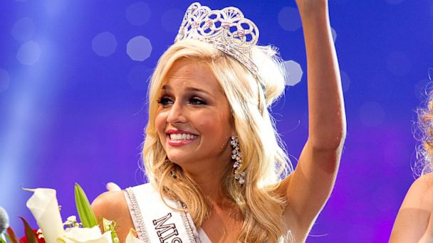 Fbi Arrests Man Accused Of Sextorting Miss Teen Usa Abc News 