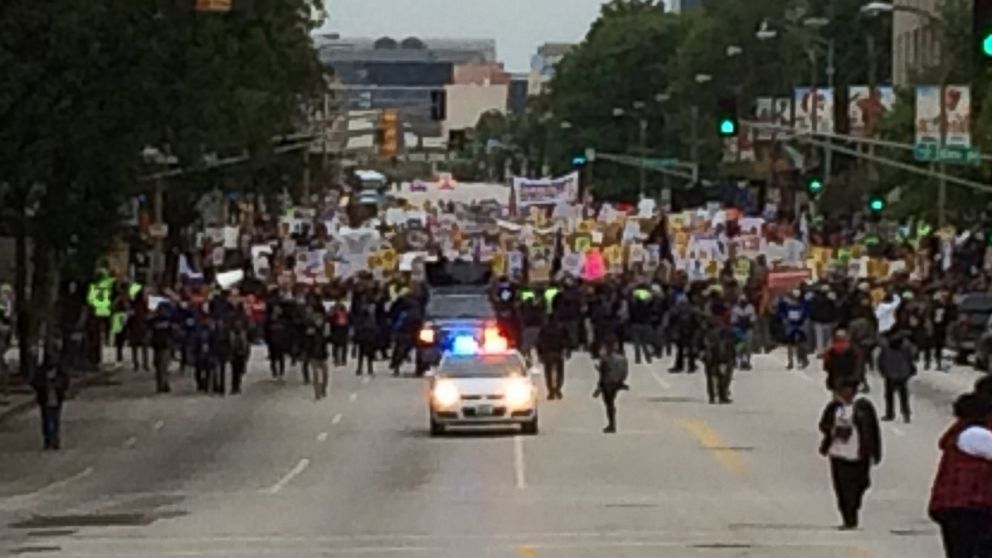 St. Louis Protests Photos - ABC News