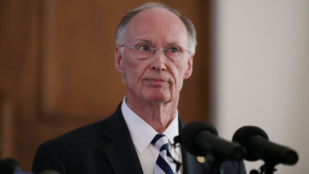 Alabama solid red for now despite Republican scandals Alabama solid red for now despite Republican scandals