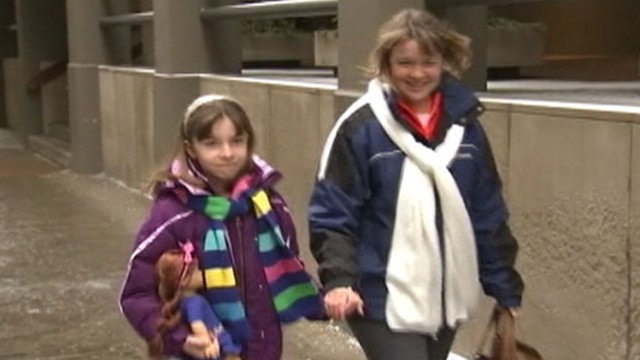 VIDEO: Aleksandra Sheridan, 9, fed her mother chocolate after she had a diabetic attack.
