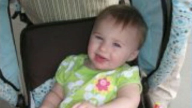 PHOTO: Investigators Search for Ayla Reynolds
