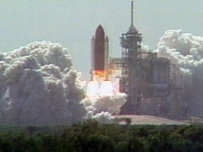 VIDEO: NASA Shuttle Discovery Launch 1988