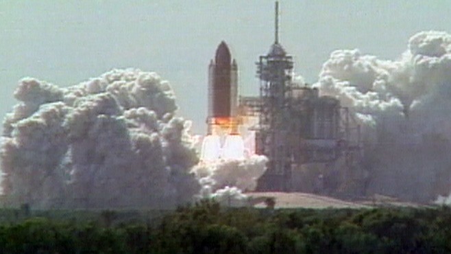 VIDEO: NASA Shuttle Discovery Launch 1988