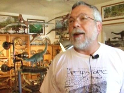 Video: Mans pre-historic collection crowds house.