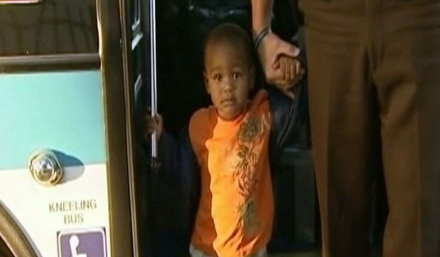 Video: Toddler rides city bus by himself.