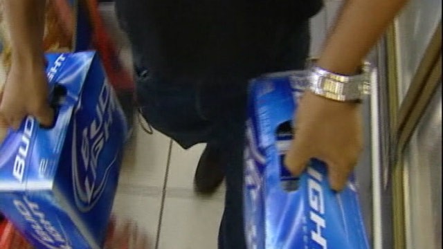 PHOTO: A Houston convenience store clerk shot and killed a man for stealing several 12-packs of beer.
