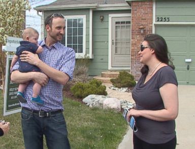How Homebuyers Can Win the Bidding War