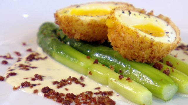 PHOTO: Michael Chiarello's Green Eggs and Ham.