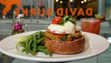 PHOTO: David Burke's Veggie Burger is served at his Bloomingdale's location in New York City, July 25, 2012.