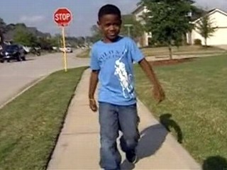 Samaritan Helps Boy Get Home Safely