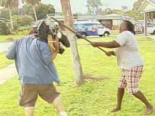 Oh Hoe She Didn't! Woman Attacks Tv Crew