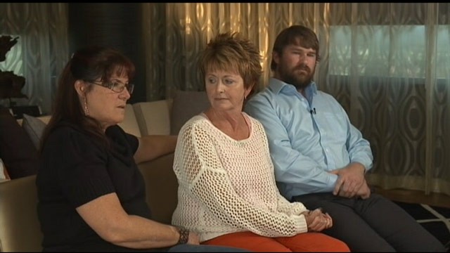 PHOTO: Jurors discuss Arias testimony, and indecision to decide on her punishment.