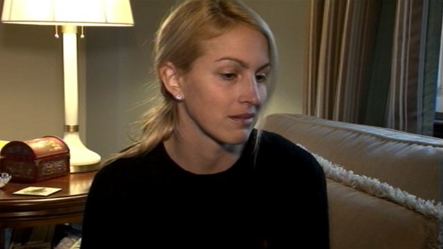 PHOTO: 1st Grade Sandy Hook Teacher Kaitlin Roig was interviewed by Diane Sawyer, Dec. 14, 2012.
