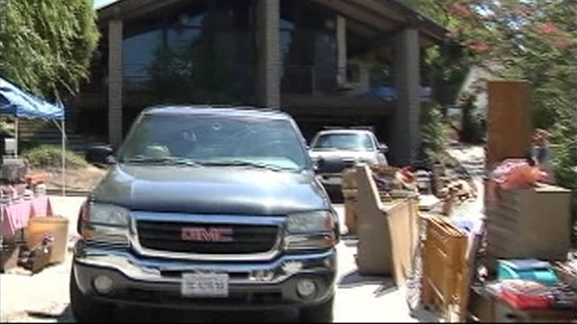 PHOTO: House in Bakersfield, Calif., where human remains were found