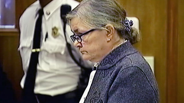 PHOTO: Dr. Kristin Howard was arrested on drunken driving charges after police say she sped through a Whole Foods parking lot and slammed into another car.