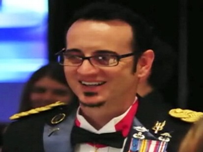 VIDEO: A Texas man is caught posing as a highly-decorated soldier at a public event.