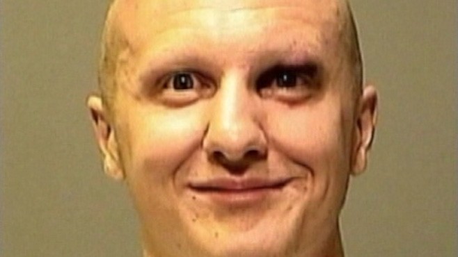 VIDEO: Man accused of carrying out rampage in Tucson, Ariz., enters plea in court.