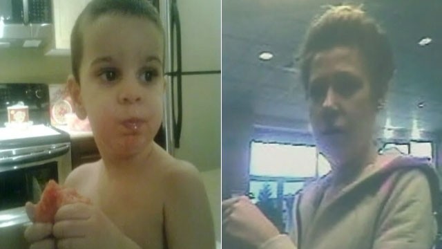 PHOTO: New photos show missing boy's mom in her Sunday sweats