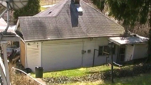 PHOTO: The home of an obese Ohio resident who was cut from his home.