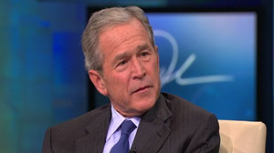 PHOTO: George Bush talks with Oprah, November 9, 2010.