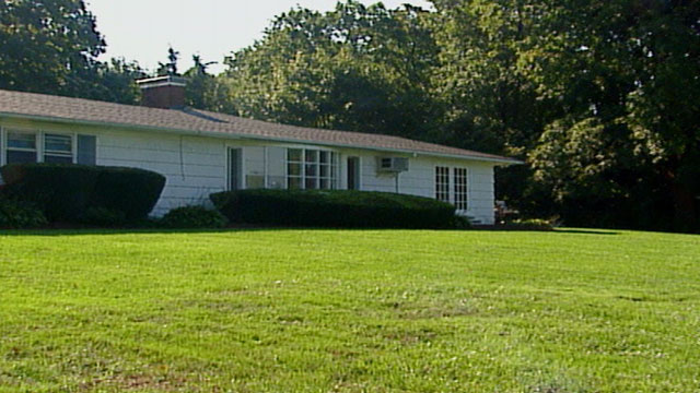 PHOTO: Photo of the house Daniel Pelosi shared with Generosa Pelosi in Long Island after they were married in 2002 -- three months after Generosa's first husband was found murdered.
