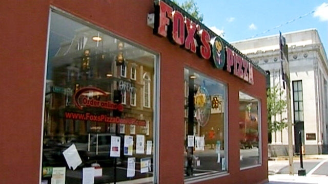 PHOTO: Foxs Pizza Den