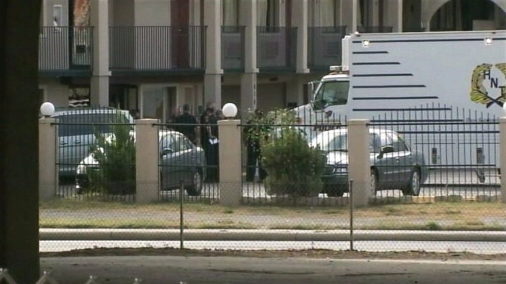 PHOTO: Police standoff in San Antonio