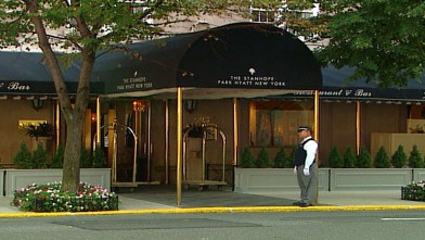 PHOTO: While she was finalizing her divorce from millionaire Ted Ammon, Generosa Ammon moved into Manhattan's Stanhope Hotel with her lover, Daniel Pelosi.