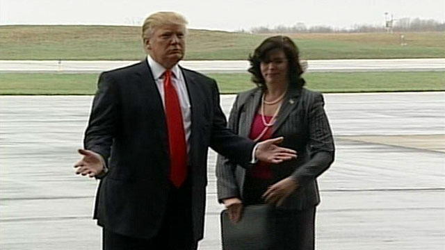 PHOTO: Donald Trump gives a press conference in New Hampshire where he discusses the recent release of President Obamas birth certificate, April 27, 2011.
