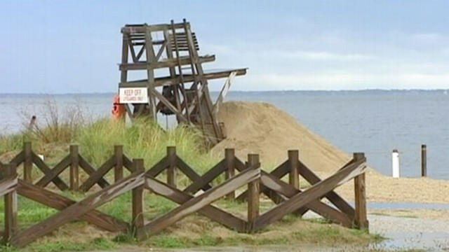 VIDEO: Girl, 2, Left Behind at Beach by Day Care Provider in Long Island, NY: Police